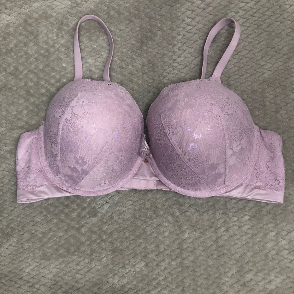 VS Body Push-up Bras 40C - Picture 2 of 5